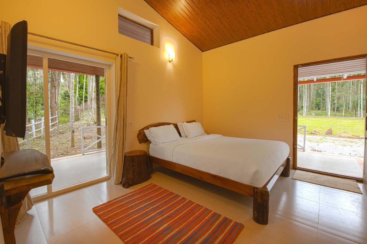 Stayvista At Tall Silver With Infinity Pool & Breakast Madikeri Eksteriør bilde